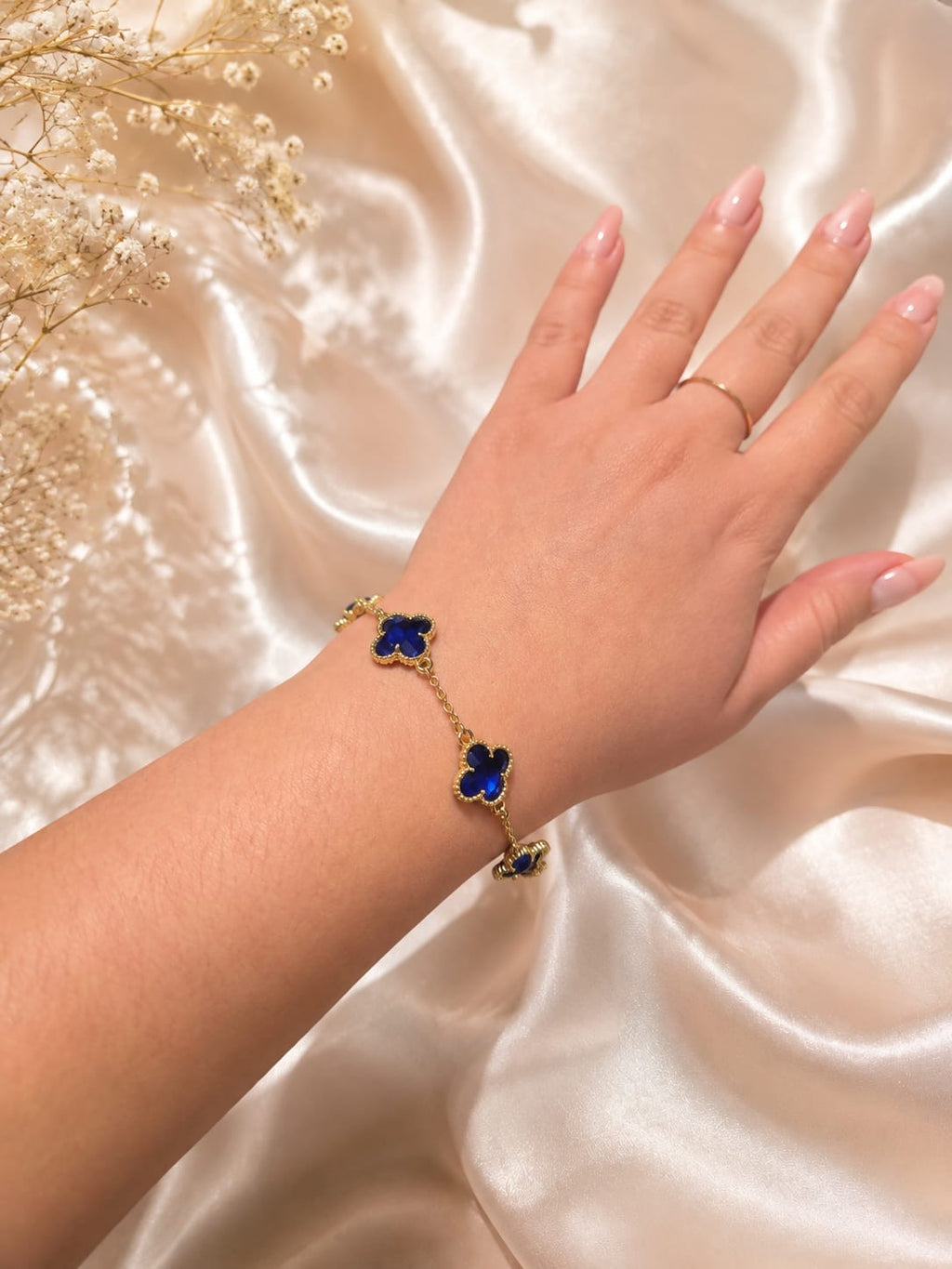 Pulsera trébol azul - Oro laminado 14K